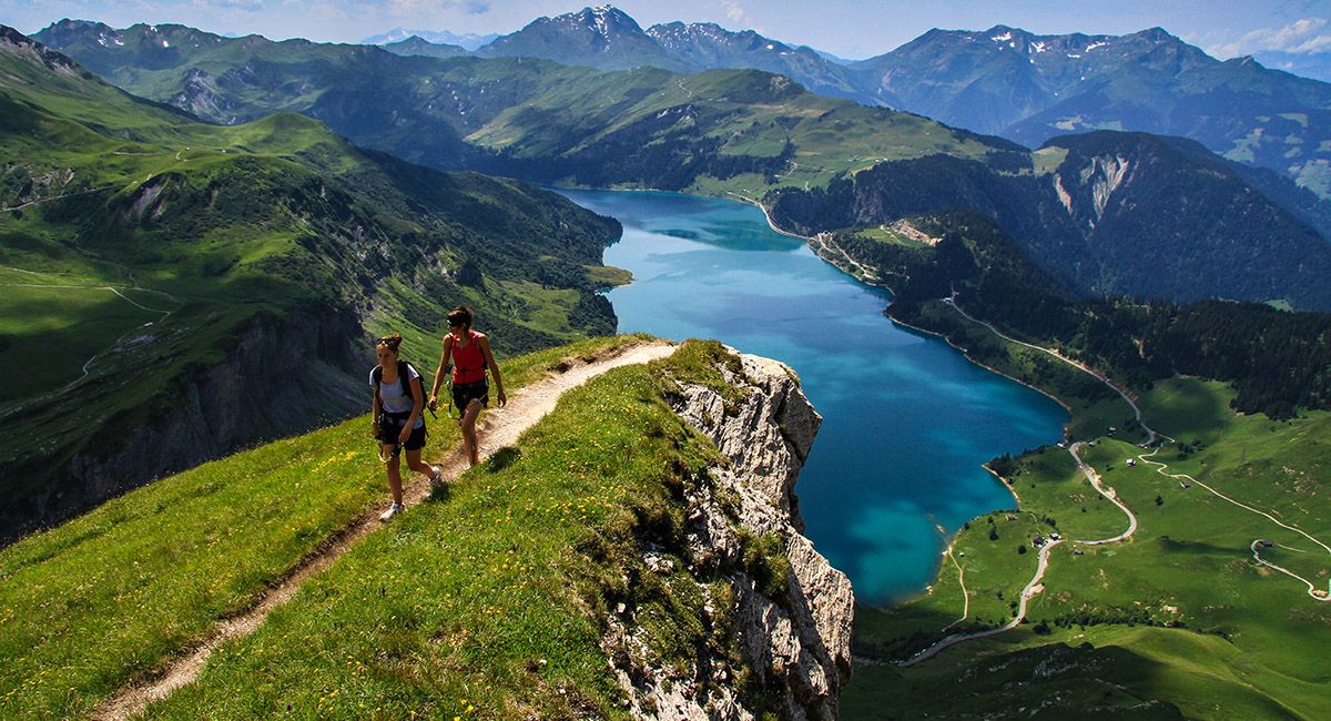 Randonnée facile dans le Beaufortain : du col du Joly aux alpages de la Gittaz